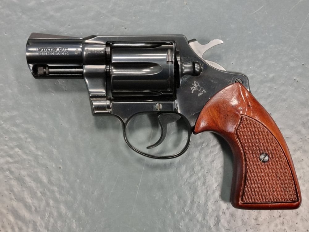 Revolver Colt Detective Special .38 Spl - KOMISE č.1