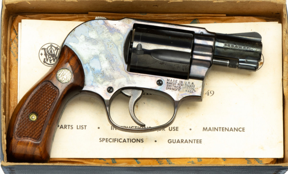 Revolver Smith & Wesson Model 49 č.2