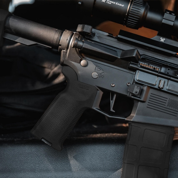 Pistolová rukojeť Magpul MOE-K2 pro AR-15 č.7