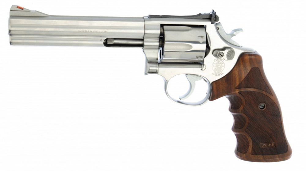 Revolver Smith & Wesson 686 - .357 Mag č.1