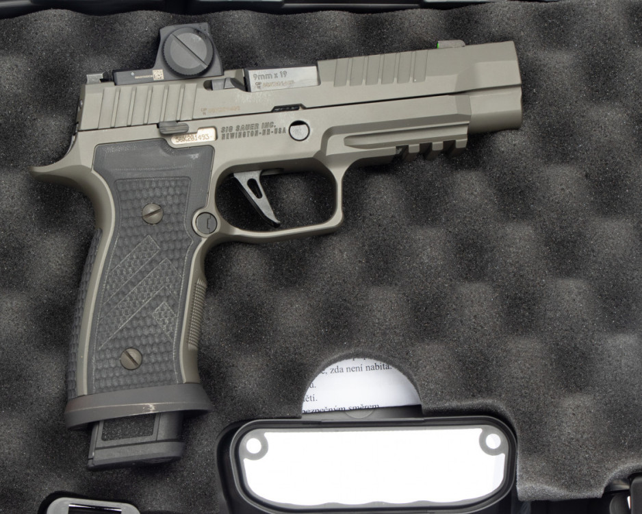 Pistole samonabíjecí Sig Sauer P320 AXG Legion + Romeo X Pro č.3