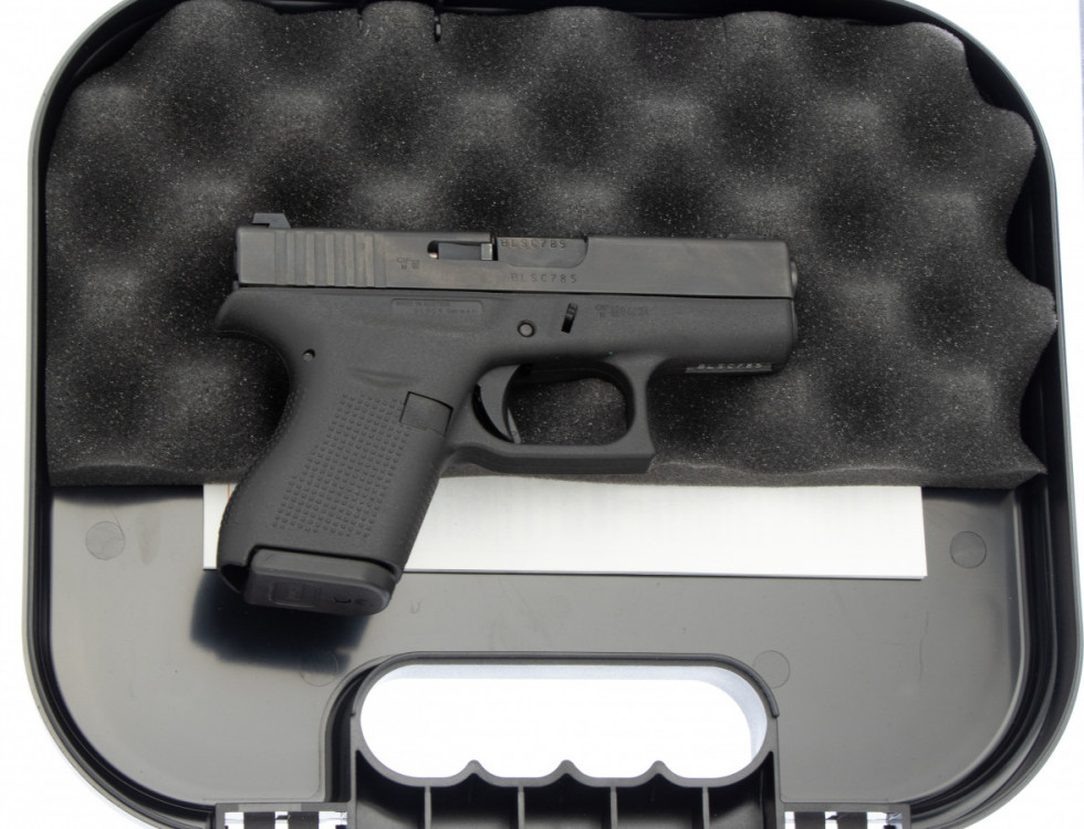 Pistole samonabíjecí Glock 42 č.3